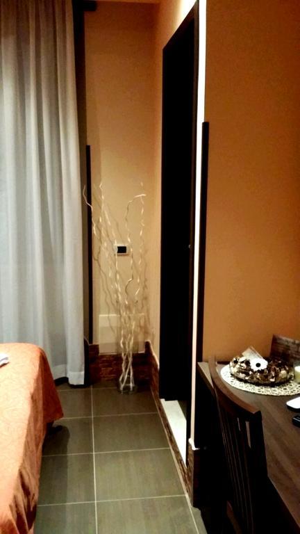 Jadore Monic Pensión Roma